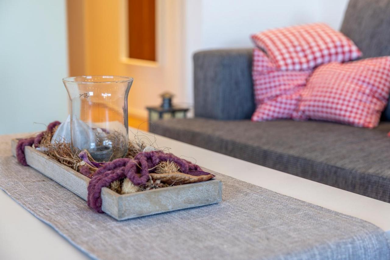 Ferienwohnung Seeblick Mit Blick Auf Die Alpen วัสเซอร์บูร์ก ภายนอก รูปภาพ