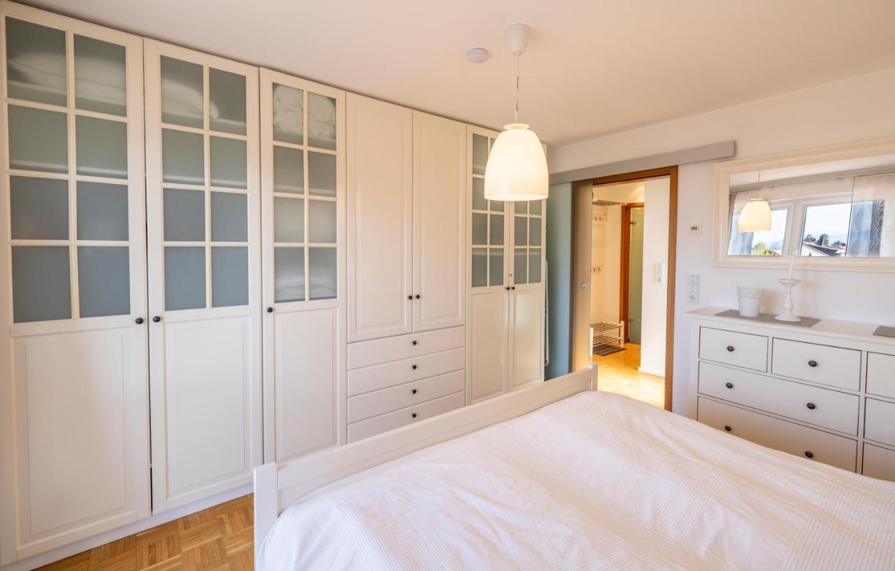 Ferienwohnung Seeblick Mit Blick Auf Die Alpen วัสเซอร์บูร์ก ภายนอก รูปภาพ