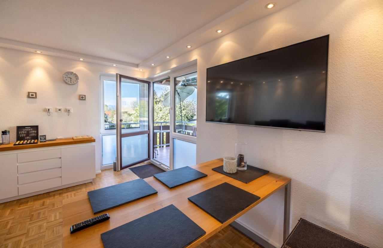 Ferienwohnung Seeblick Mit Blick Auf Die Alpen วัสเซอร์บูร์ก ภายนอก รูปภาพ